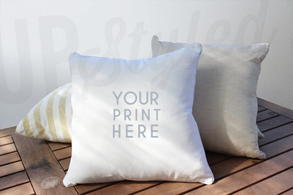 F163 White Cushion Mock Up F163 White Cushion Mock Up