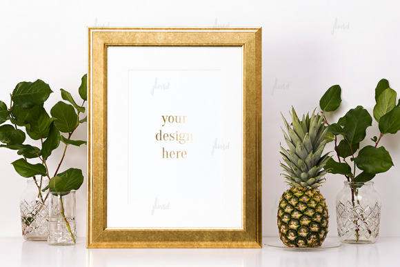 Gold Frame With Flowers Pineapple