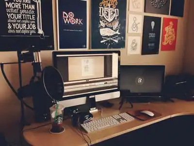 23 Inspiring Home Offices - 2014 Edition