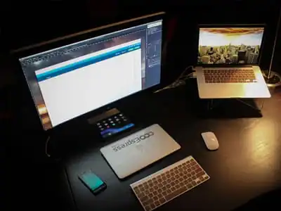 23 Inspiring Home Offices - 2014 Edition