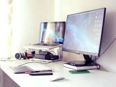 23 Inspiring Home Offices - 2014 Edition
