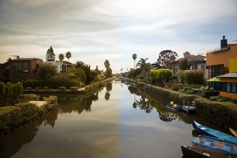 veniceCanal-wb