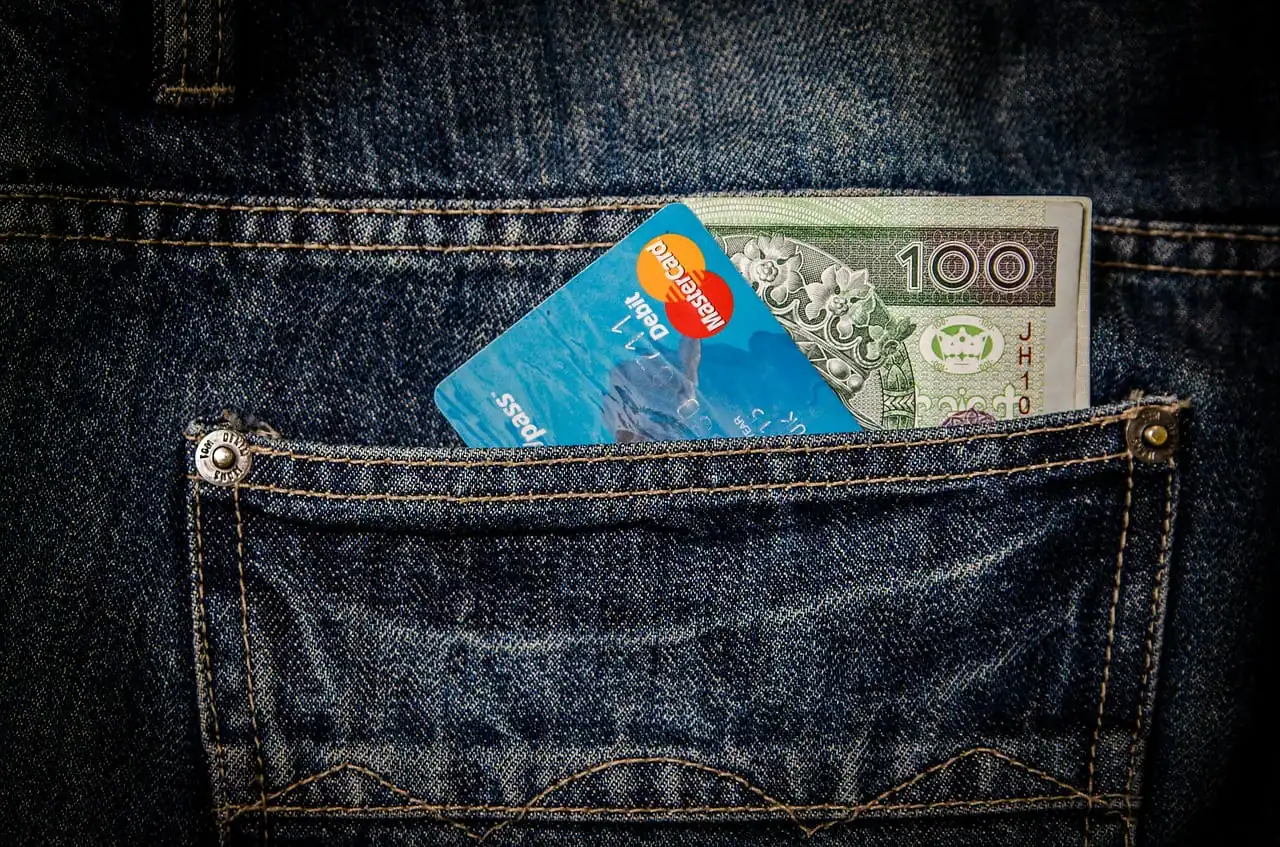 Traditional versus Digital Pricing