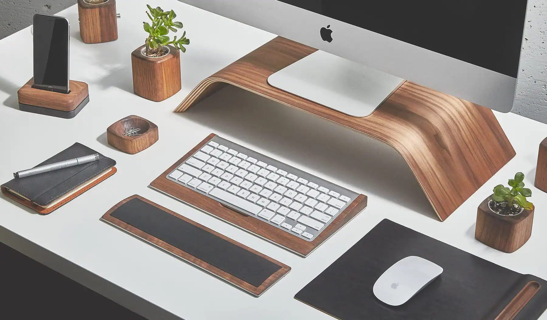 DesignerGiftGuide2015-19