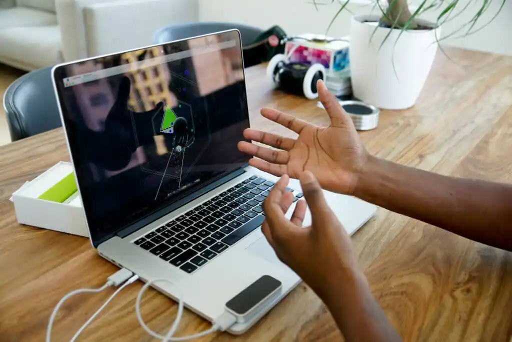 Leap Motion