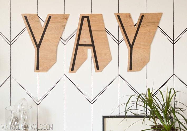 Office-Ideas-DIY-Vintage-Sign