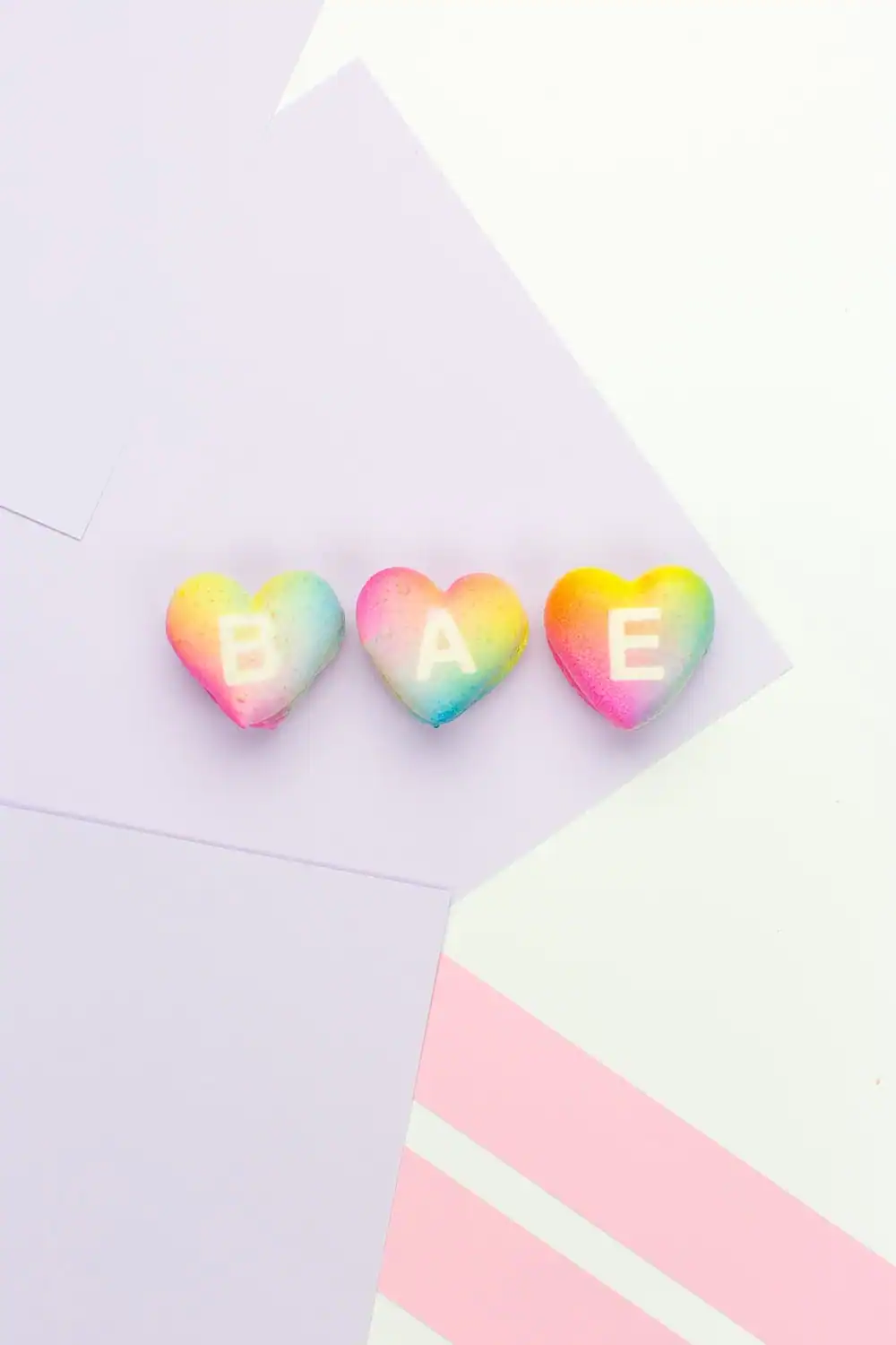 Gradient Message Macarons